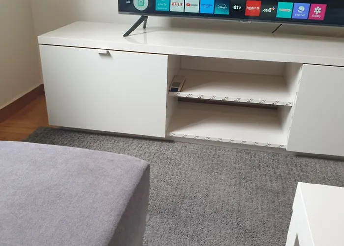 Lavender Dalia- Coasy In Athina Centre *